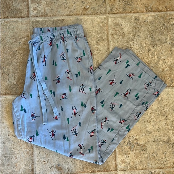 JOYSPUN Pajama Pants with Ski Print - Picture 1 of 5